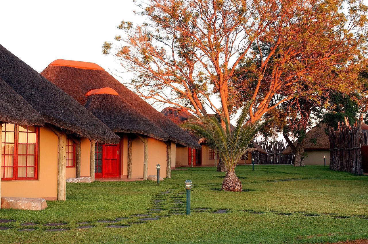 Frans Indongo Lodge Otjiwarongo Eksteriør bilde